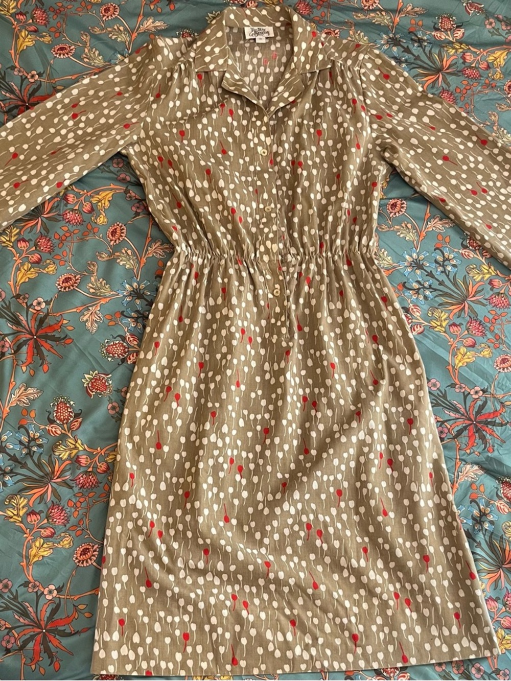 Vintage!!  Women's Long-Sleeve Olive Green Printed Shirt Dress with Red & White